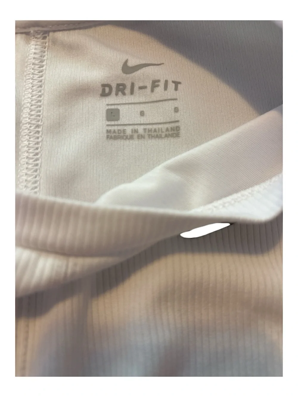 Women’s Nike White Ribbed Twist Tank, Size L